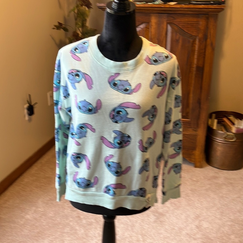Disney sweatshirt